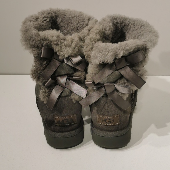 UGG boots - Picture 3 of 7